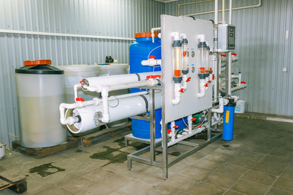 installation of industrial membrane devices water treatment based on reverse osmosis system